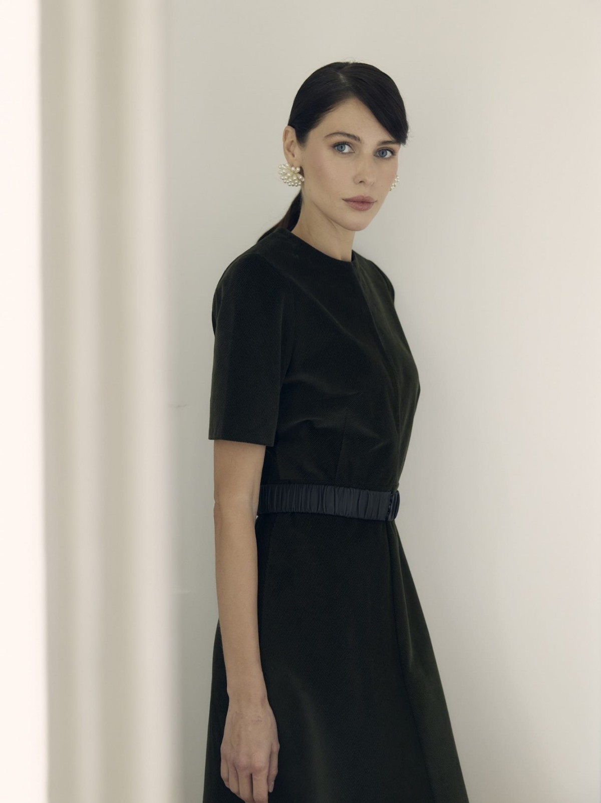 Платье из вельвета Scabal